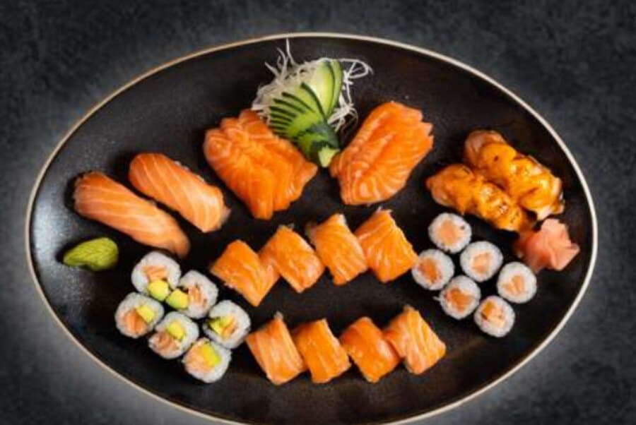 Salmon Heaven — 2 salmon nigiri, 2 salmon aburi, 6 slices salmon, 6 pcs salmon maki, 6 pcs salmon avocado maki, 4 pc