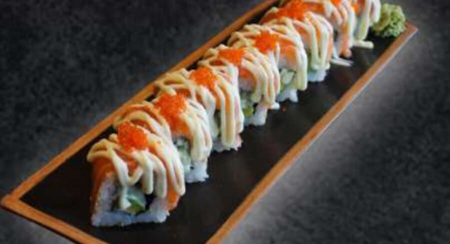 Salmon Mayo Roll — Rice, nori, avocado, cucumber, salmon topping, mayonnaise, tobikko