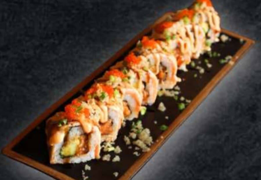 Spicy Salmon Mayo Roll — Rice, nori, sesame seeds, spicy salmon, avocado, teriyaki sauce, spicy mayo, crunchy, spring onion,
